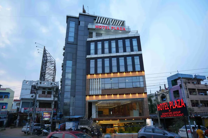 Hotel Plaza Airport Zone - Image 1