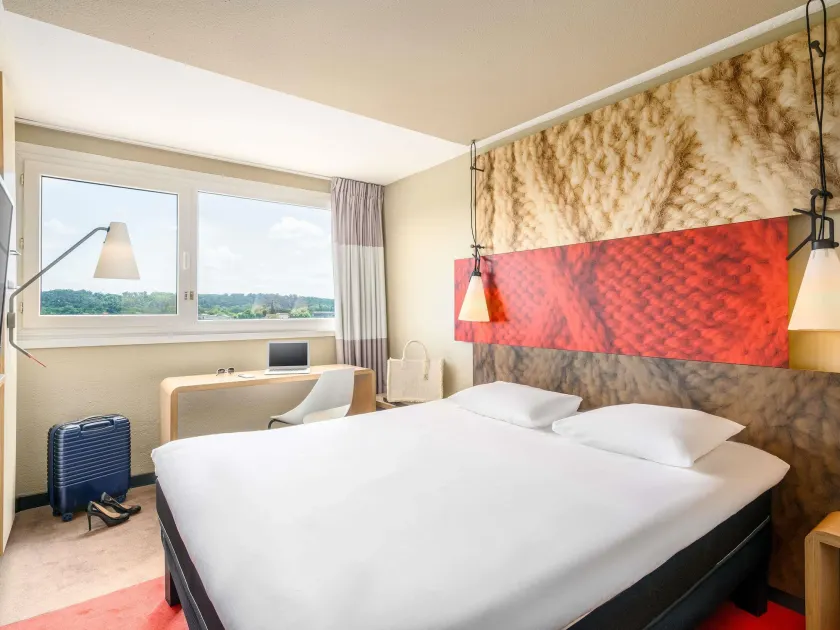 Ibis Lyon Villefranche Sur Saone - Image 1