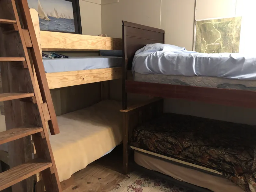 Hickory Hill Cabin Rentals - Room