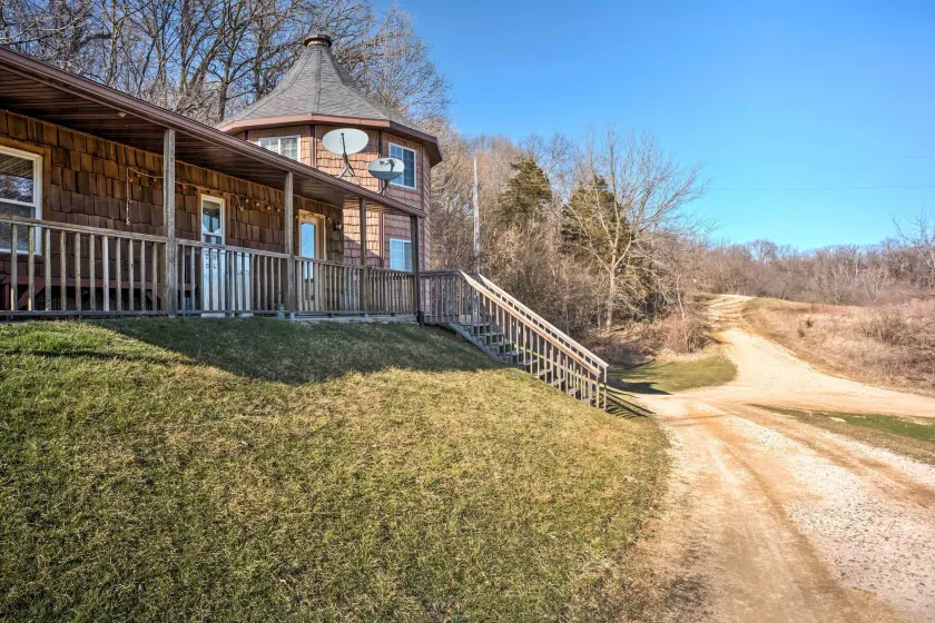 NY! Spragueville Cabin m / 200 Acres, Trails, Damme - Image 1