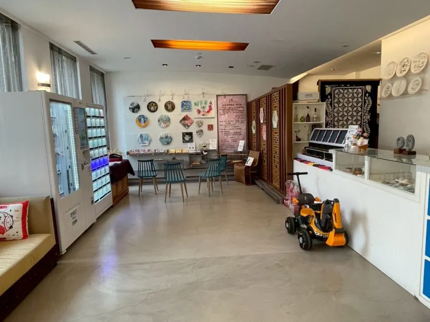 Zhi Da Craft Service Guest House - Image 1