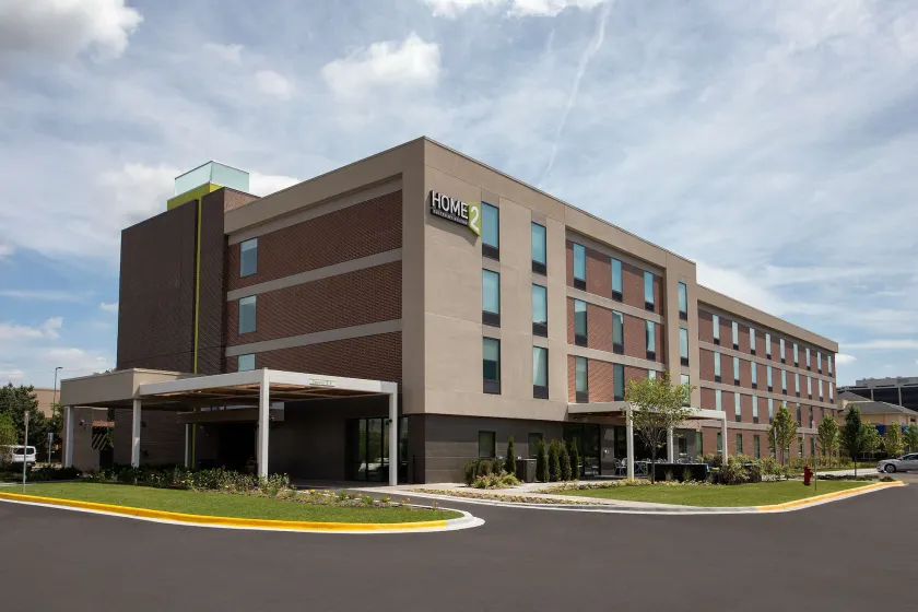 Home2 Suites by Hilton Chicago/Schaumburg, IL - Image 1