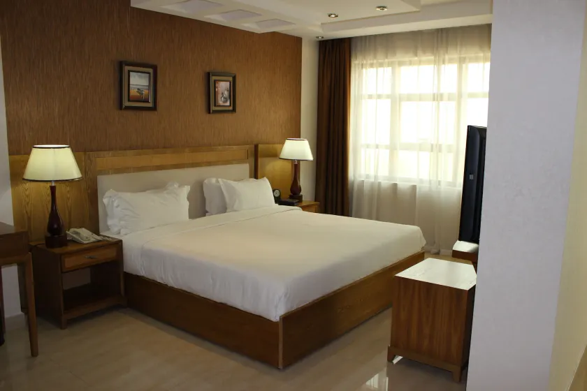 City Center Hotel - Image 1