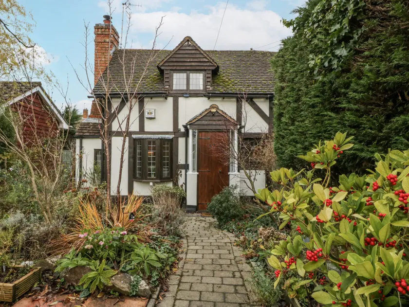 Magpie Cottage - Image 1