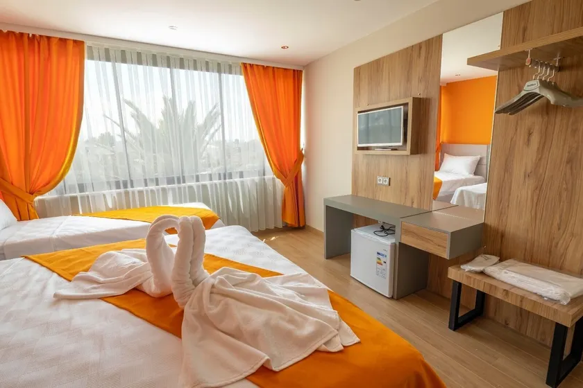 Akcay Mas Palmiye Otel - Image 1