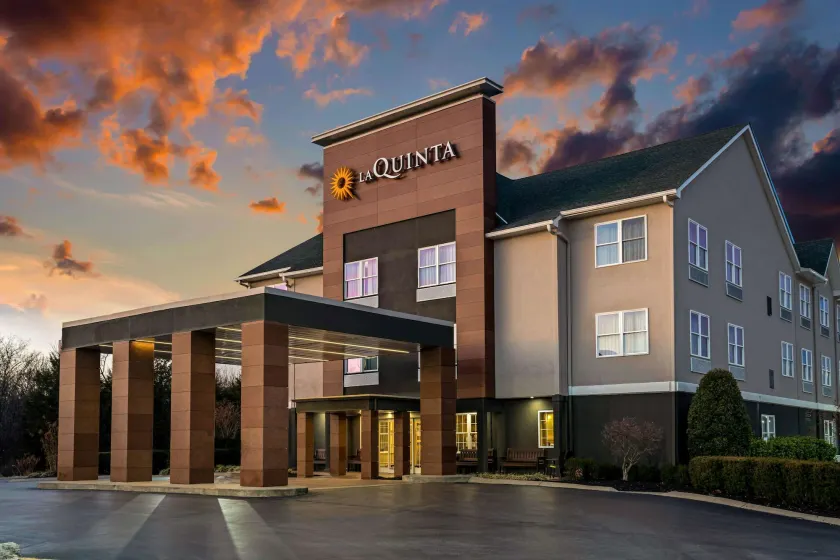 La Quinta by Wyndham Lebanon - Image 1