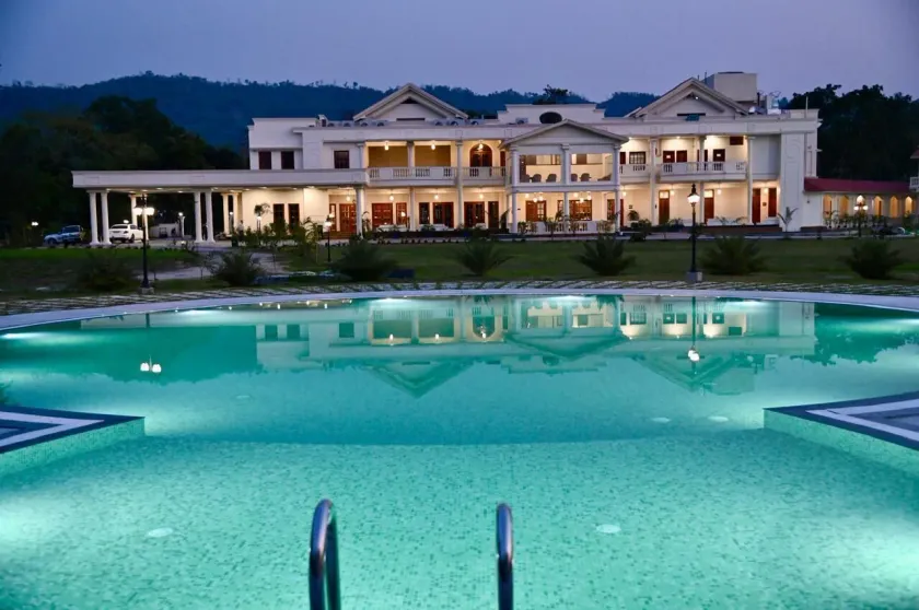 ROYALE de' CASA RESORT KAZIRANGA - Image 1