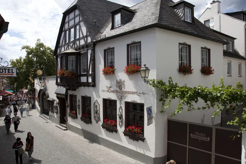 Hotel Felsenkeller - Image 1