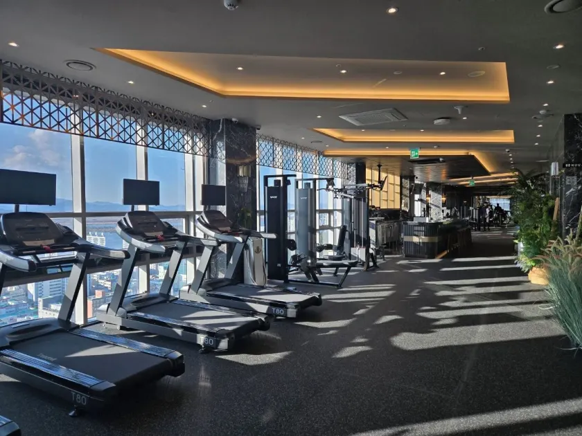 Layers Hotel Busan Hadan - Image 1