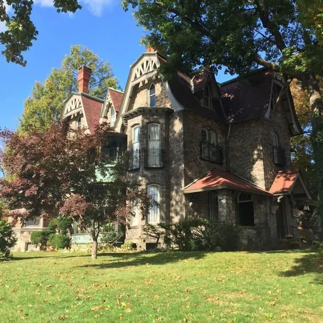 The Inn at Centre Park - Image 1