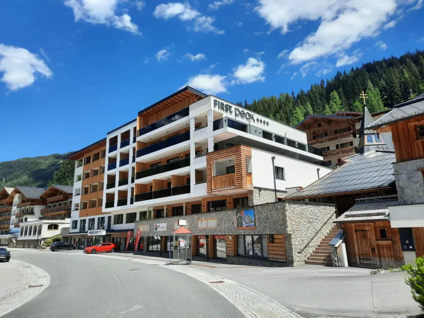 FIRSTpeak Zauchensee - Image 1