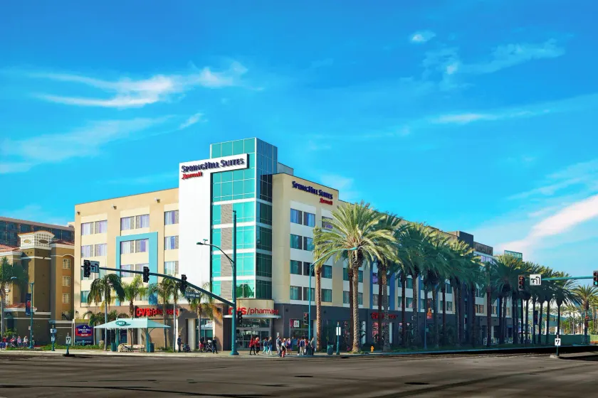 SpringHill Suites by Marriott at Anaheim Resort Area/Convention Center - Image 1