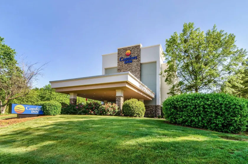 Comfort Inn Raleigh Midtown - Image 1