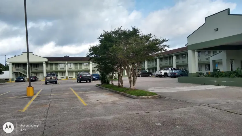 Highland Inn Denham Springs Baton Rouge East - Image 1