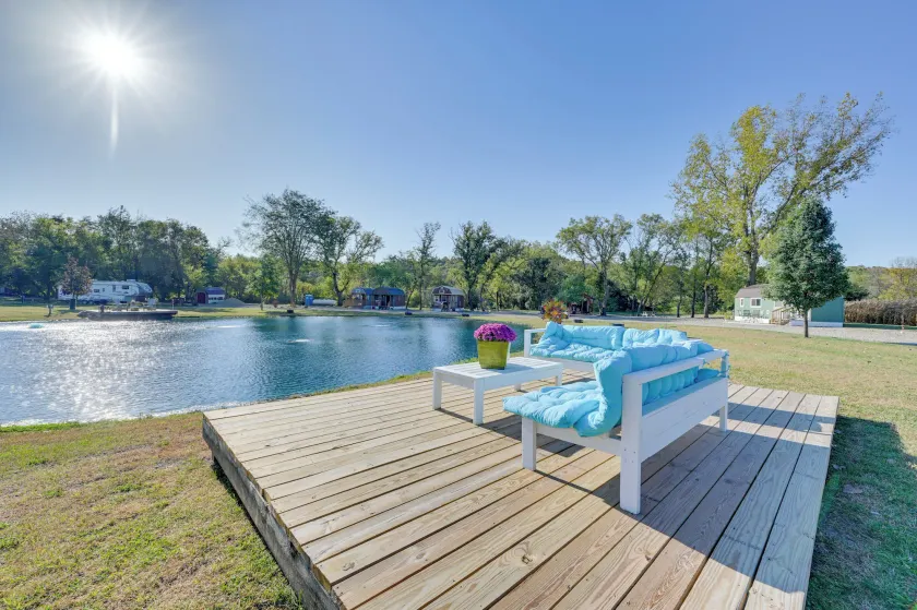 Cabin w/ Trail & Pond Access in Steamboat Rock! - Image 1