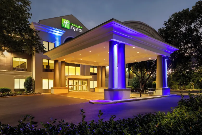 Holiday Inn Express Hotel & Suites Hagerstown by IHG - Image 1