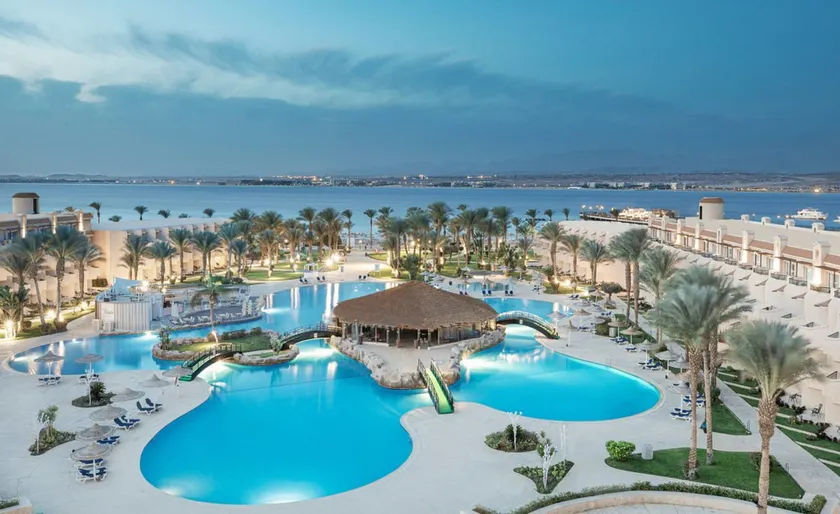 Pyramisa Beach Resort Sahl Hasheesh - Image 1