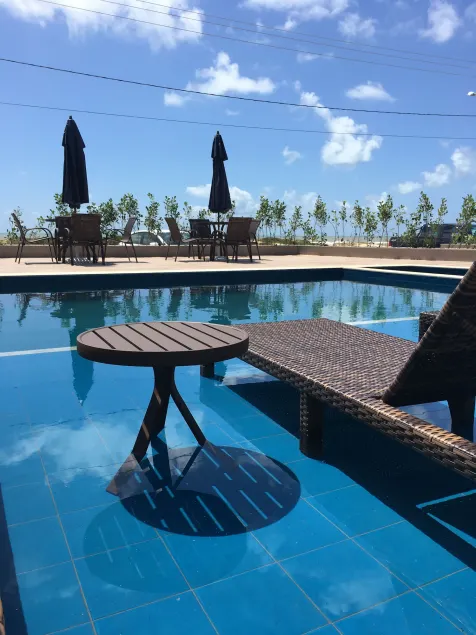 Tropical Mar Hotel - Image 1