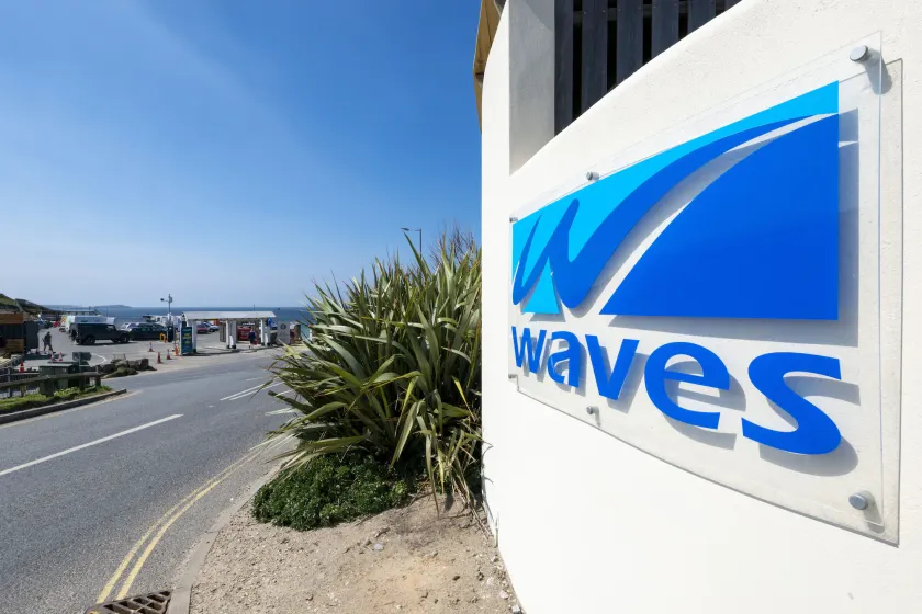 Waves Apartments - Image 1