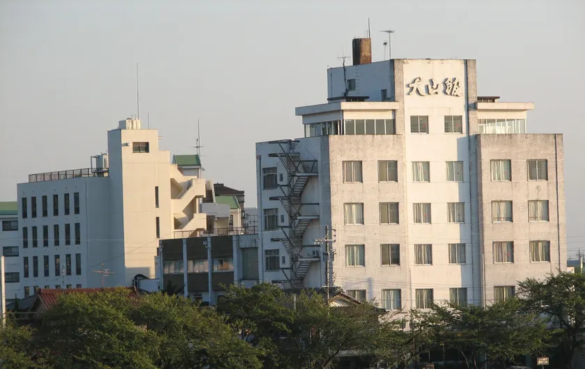 Inuyamakan - Image 1