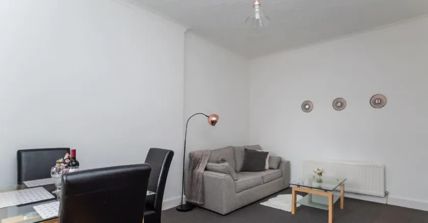 Albion Apartment by Klass Living Coatbridge - Image 1