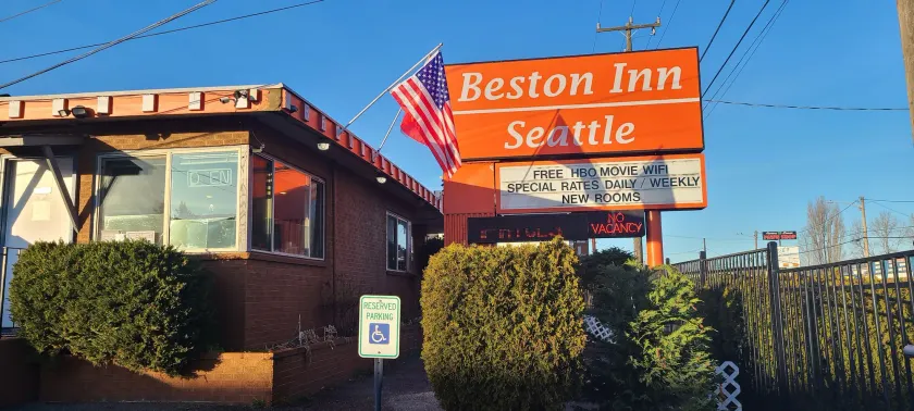 Beston Inn Seattle - Image 1