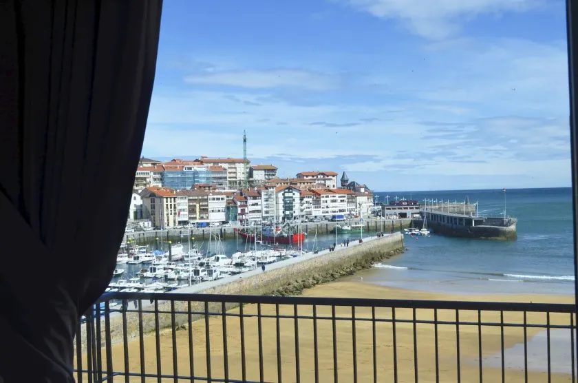 Hotel Silken Palacio Uribarren - Image 1