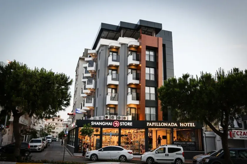 Papillonada Hotel - Image 1