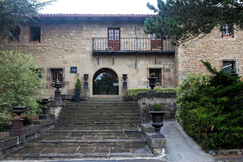 Hotel Luze El Toro - Image 1