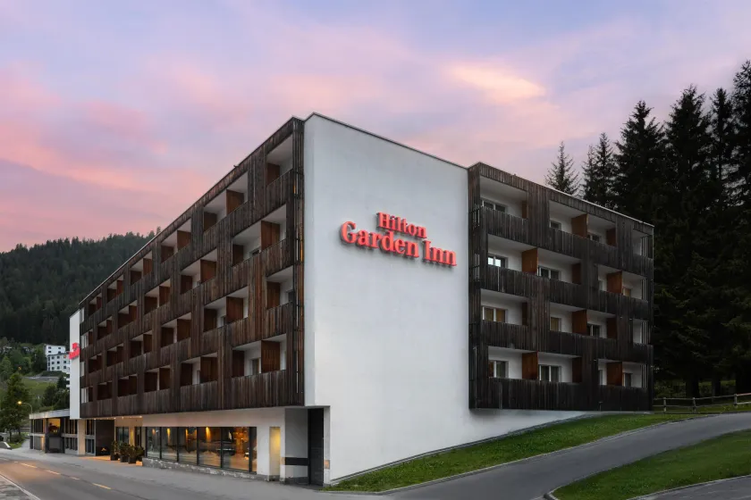 Hilton Garden Inn Davos - Image 1