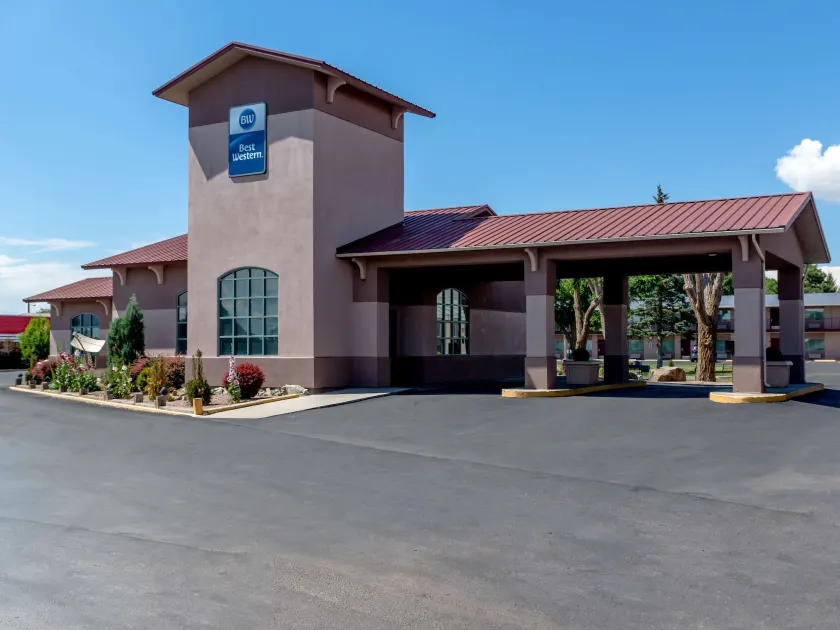 Best Western Alamosa Inn - Image 1
