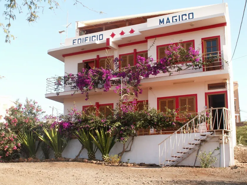 Edificio Magico - Image 1