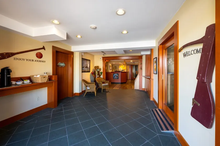 Sidney Waterfront Inn & Suites - Réception