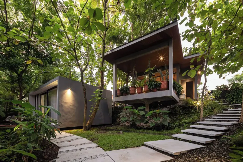 Guru Giri Forest Cabin Villa Yogyakarta - Image 1