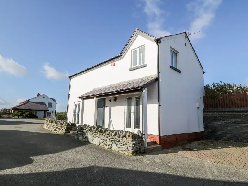 Bay View - Image 1