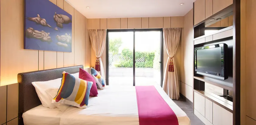 Noah’s Ark Hotel & Resort - Image 1