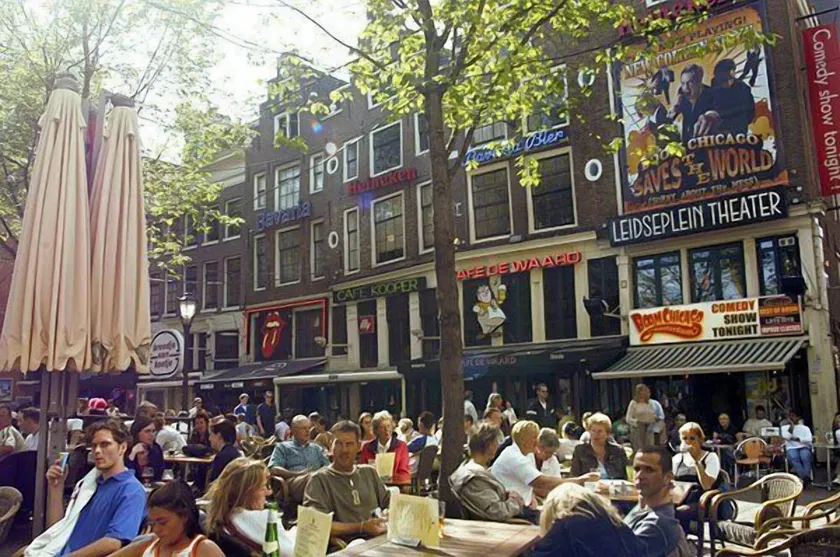 Amsterdam Hostel Leidseplein - Image 1