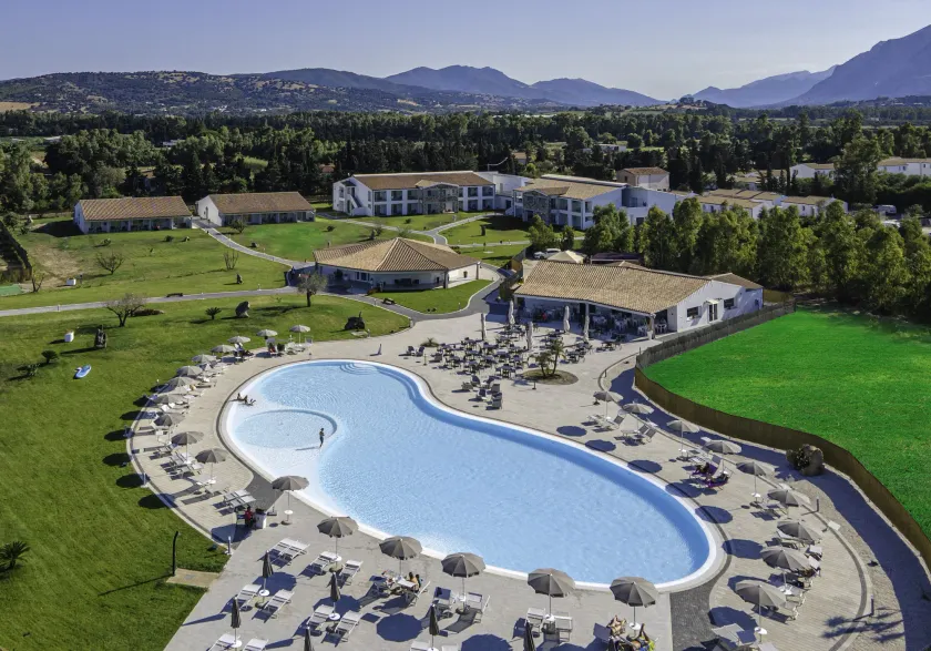 Hotel S'arena Beach - Image 1