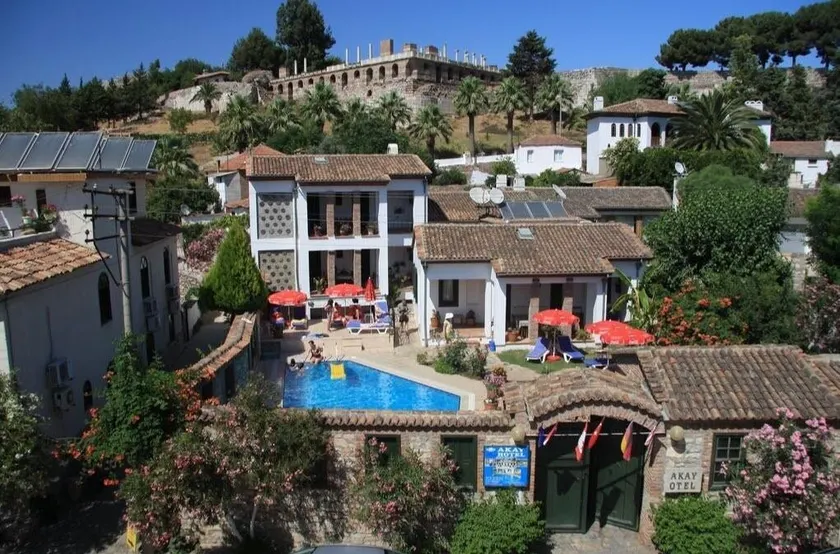 Akay Hotel - Image 1