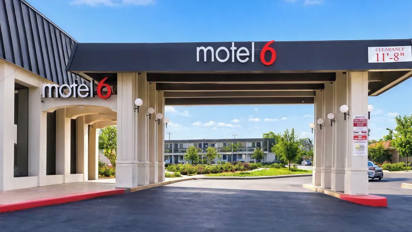 Motel 6-Claremont, CA - Image 1