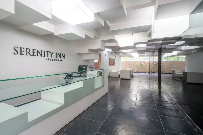 Hotel Serenity La Vista - Lobby