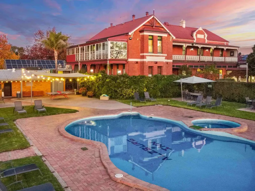 Alzburg Resort - Image 1