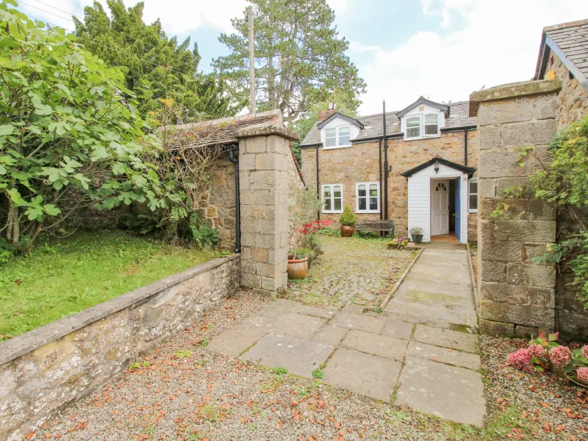 The Coach House - Image 1