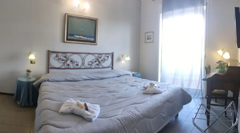TK HOTEL - ex Ares - Image 1