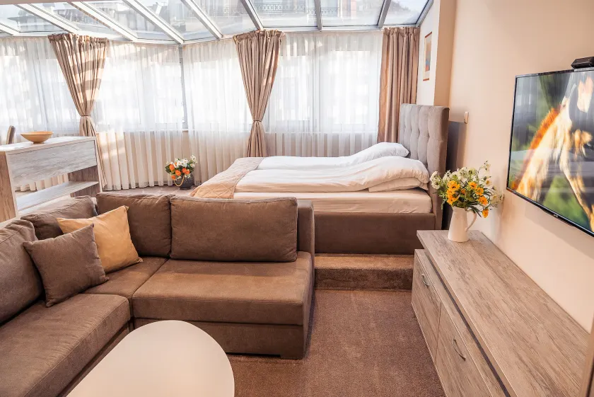 Cityscape Luxury Suites - Image 1