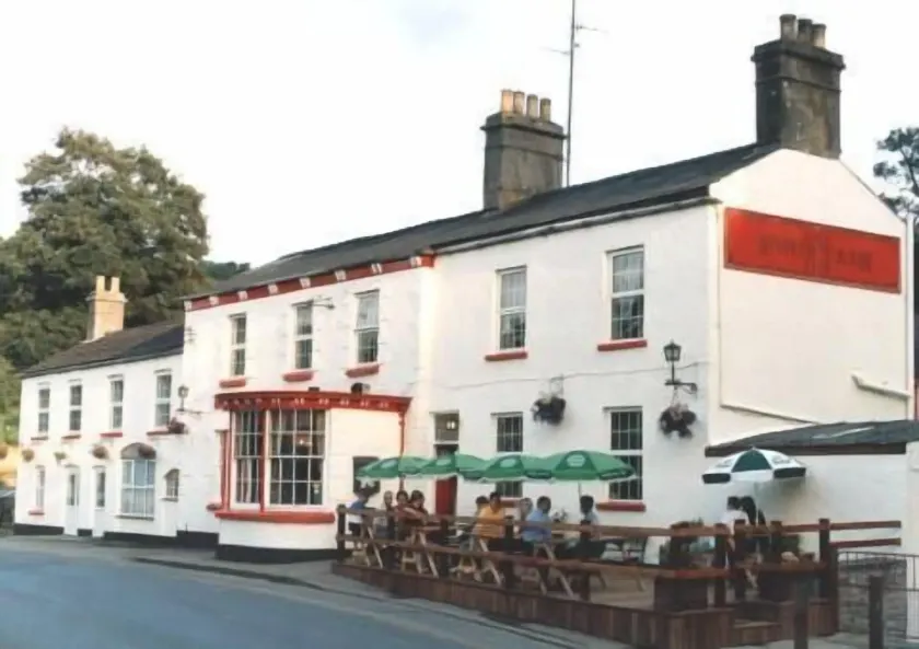 The Fountain Inn - Image 1