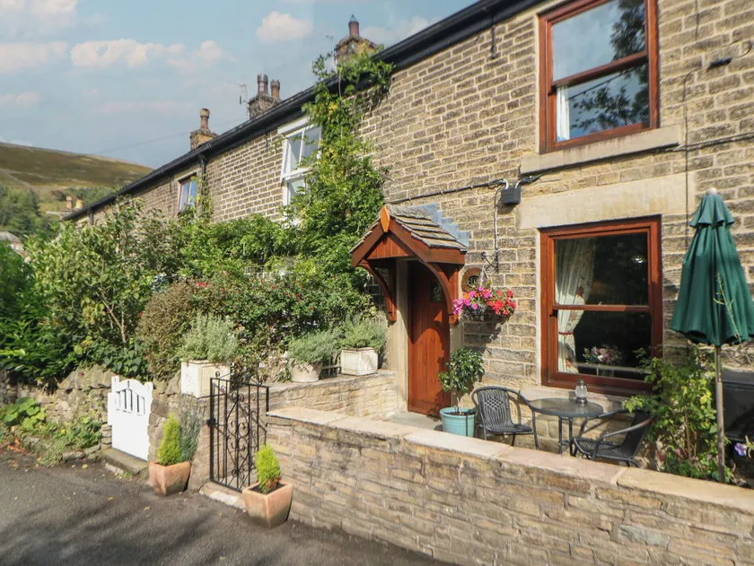 Brook Cottage - Image 1