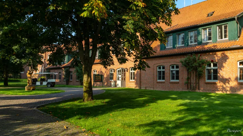 Golfhotel Schloss Lüdersburg Golf & Spa - Image 1