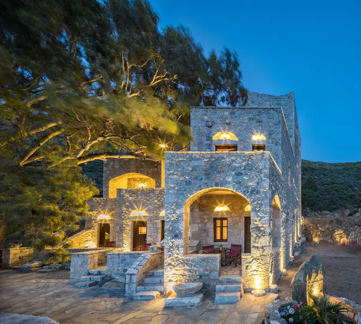Porto Kale Guesthouse - Image 1