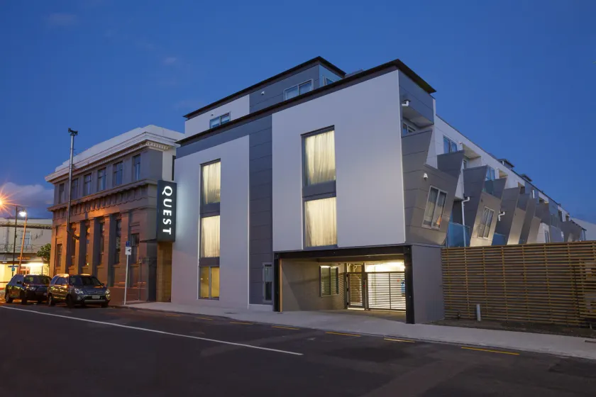 Quest Petone - Image 1